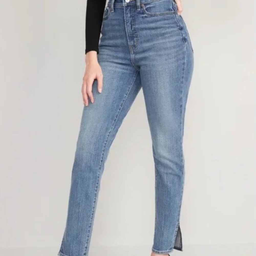 Old Navy Curvy Straight Leg Jeans